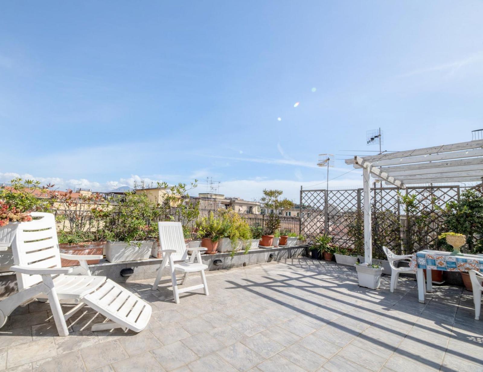 Апартаменты Mimi Terrace Неаполь Экстерьер фото